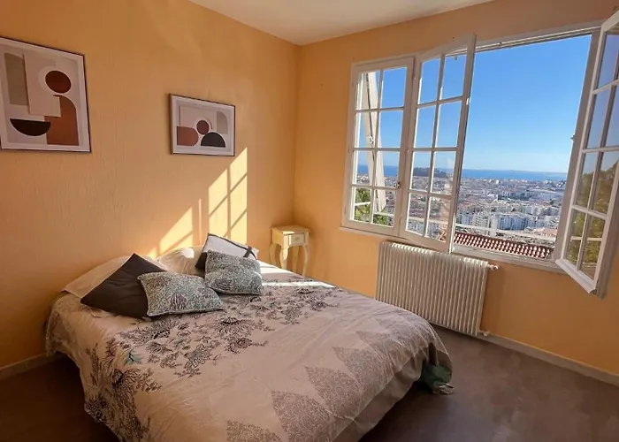 Apartman View